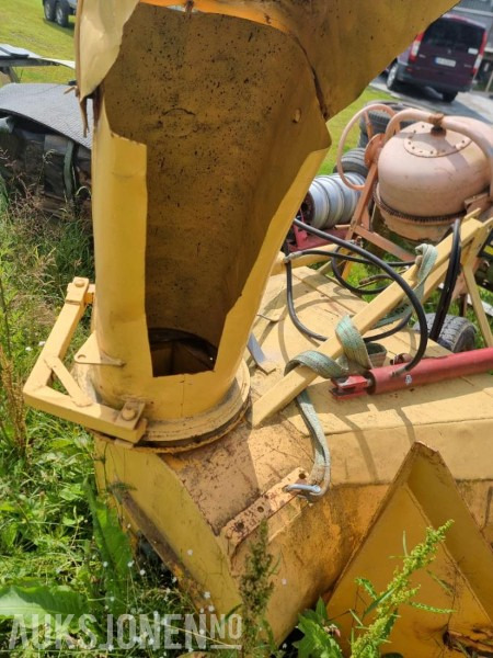 Traktor Snøfres 3 punkter feste med hydraulisk utkast - Γεωργικά μηχανήματα: φωτογραφία 5 Traktor Snøfres 3 punkter feste med hydraulisk utkast - Γεωργικά μηχανήματα: φωτογραφία 5