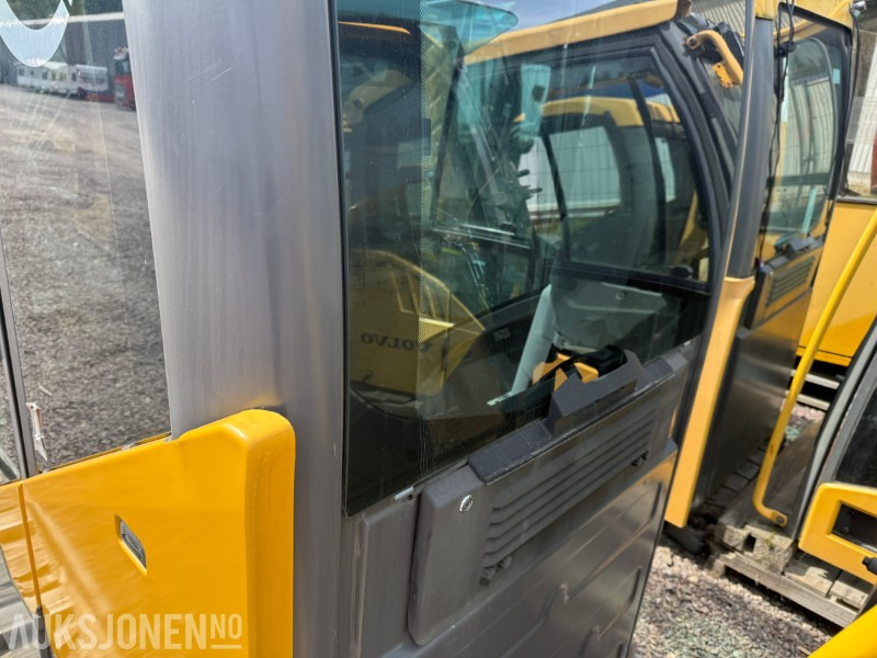 Volvo Førerhus til EC140E, EC160E, EC180E, EW160E, EWR150E, EWR170E - Εξοπλισμού κατασκευών: φωτογραφία 5 Volvo Førerhus til EC140E, EC160E, EC180E, EW160E, EWR150E, EWR170E - Εξοπλισμού κατασκευών: φωτογραφία 5
