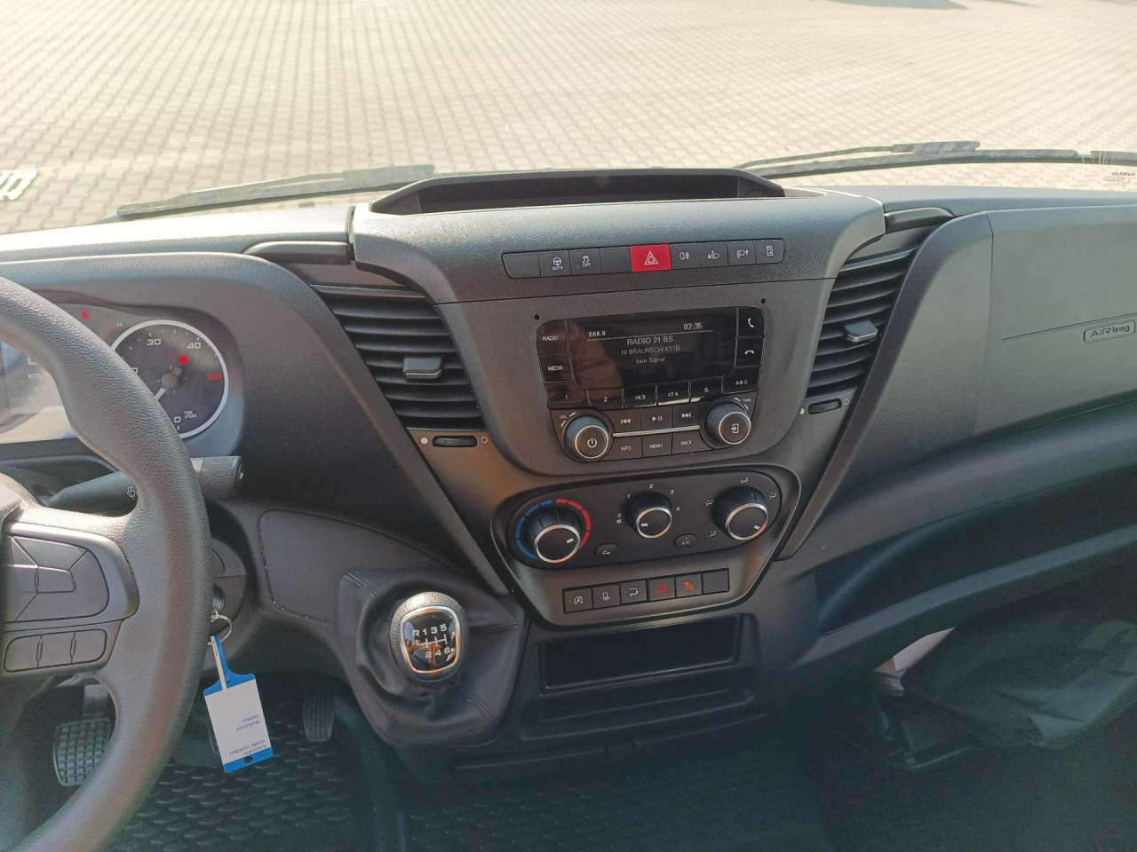 IVECO Daily 35C16H - Επαγγελματικό αυτοκίνητο κόφα: φωτογραφία 5 IVECO Daily 35C16H - Επαγγελματικό αυτοκίνητο κόφα: φωτογραφία 5