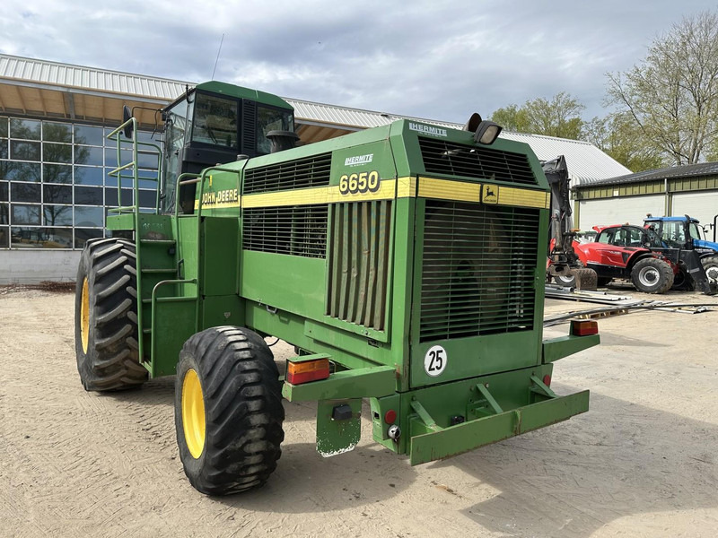 John Deere 6650 FOR PARTS - Ενσιρωτική μηχανή: φωτογραφία 3 John Deere 6650 FOR PARTS - Ενσιρωτική μηχανή: φωτογραφία 3