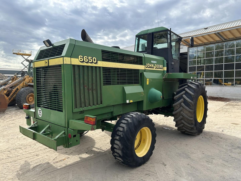John Deere 6650 FOR PARTS - Ενσιρωτική μηχανή: φωτογραφία 5 John Deere 6650 FOR PARTS - Ενσιρωτική μηχανή: φωτογραφία 5