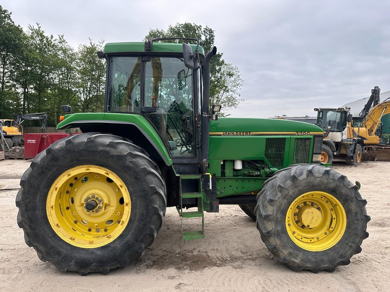 John Deere 7700 PowerQuad - Front linkage - Τρακτέρ: φωτογραφία 4 John Deere 7700 PowerQuad - Front linkage - Τρακτέρ: φωτογραφία 4