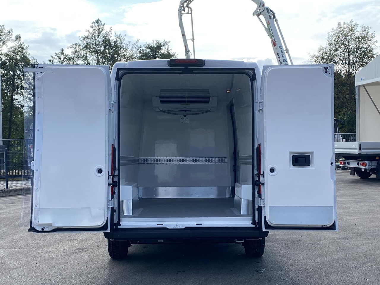 Καινούριο Επαγγελματικό αυτοκίνητο ψυγείο CITROEN JUMPER L3H2 180PS CONFORT 35 / FRISCHDIENST ATP BIS 0 + KONVEKTA: φωτογραφία 16