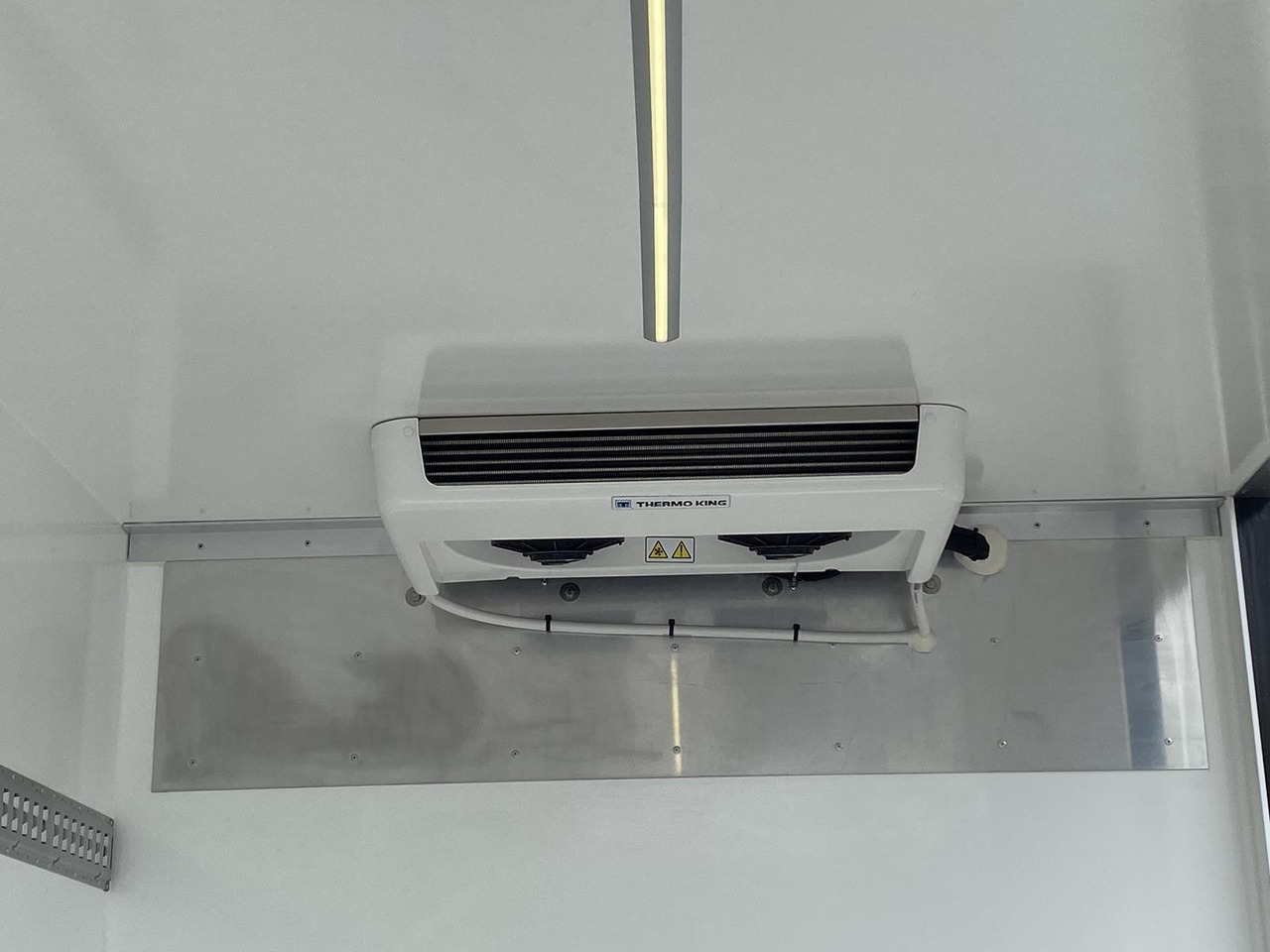 Καινούριο Επαγγελματικό αυτοκίνητο ψυγείο MERCEDES BENZ SPRINTER  317 CDI | DOPPELREGIME TIEFKÜHLKOFFER + BACKSLEEPER: φωτογραφία 15