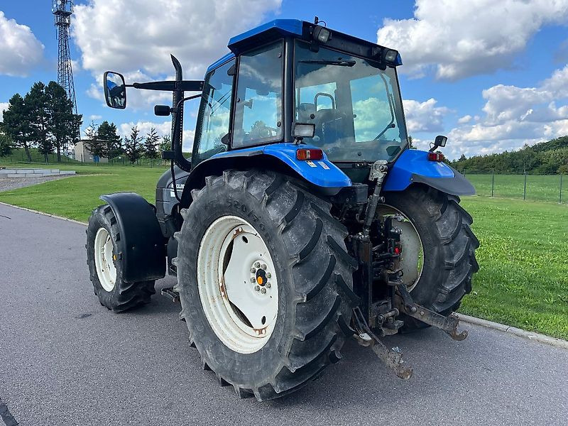 New Holland TS 115 - Τρακτέρ: φωτογραφία 2 New Holland TS 115 - Τρακτέρ: φωτογραφία 2