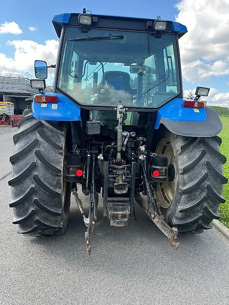 New Holland TS 115 - Τρακτέρ: φωτογραφία 3 New Holland TS 115 - Τρακτέρ: φωτογραφία 3