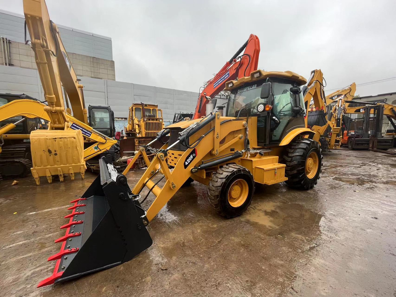 Caterpillar 420 Backhoe Loader CAT 420F 420F2 JCB3CX 4CX In Great Work Condition - Φορτωτής εκσκαφέας: φωτογραφία 4 Caterpillar 420 Backhoe Loader CAT 420F 420F2 JCB3CX 4CX In Great Work Condition - Φορτωτής εκσκαφέας: φωτογραφία 4