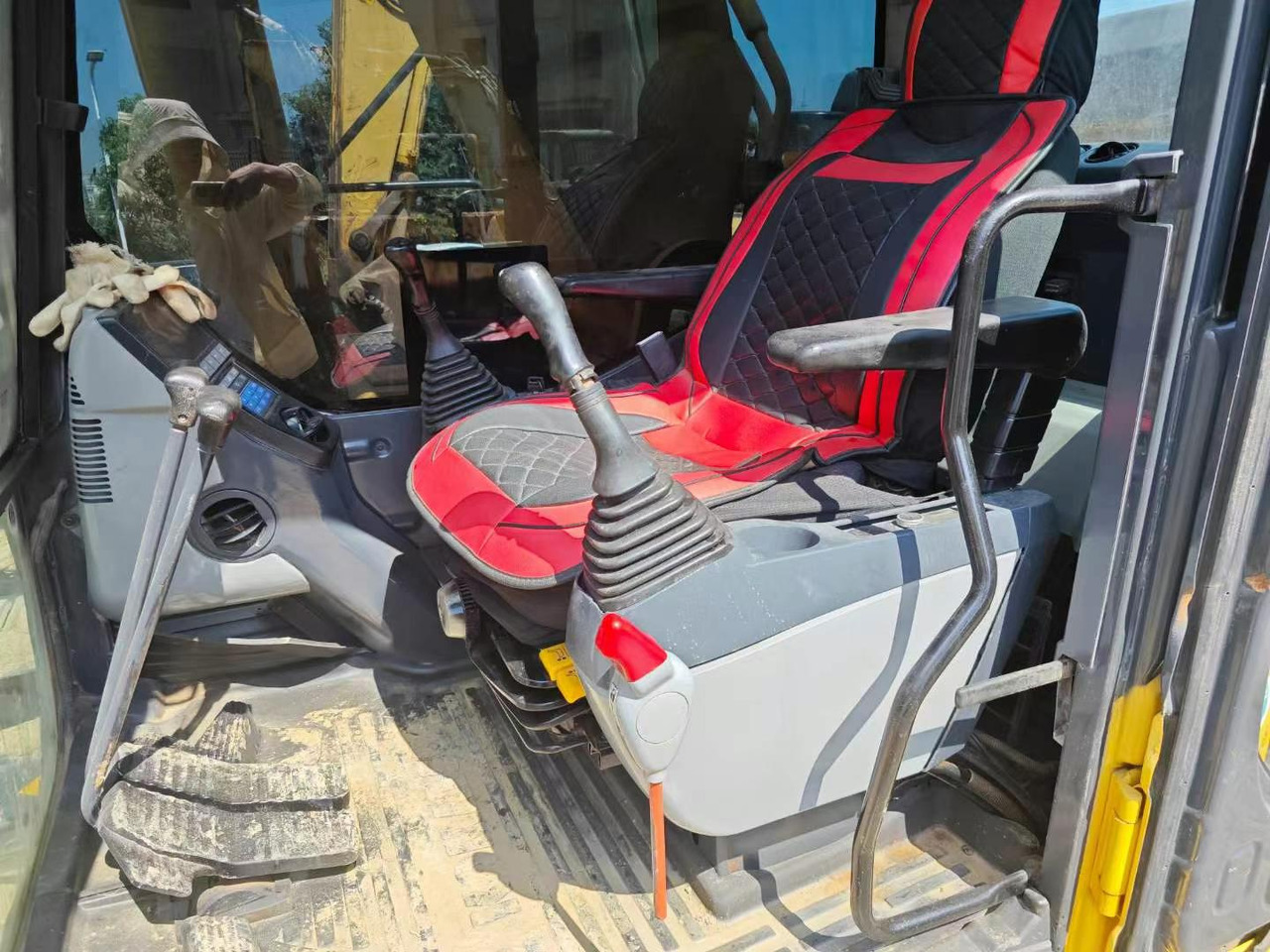 Komatsu PC450-8 Used Excavator PC400-7 PC400-8 45 Ton Secondhand High Quality Crawler Excavator - Ερπυστριοφόρος εκσκαφέας: φωτογραφία 5 Komatsu PC450-8 Used Excavator PC400-7 PC400-8 45 Ton Secondhand High Quality Crawler Excavator - Ερπυστριοφόρος εκσκαφέας: φωτογραφία 5