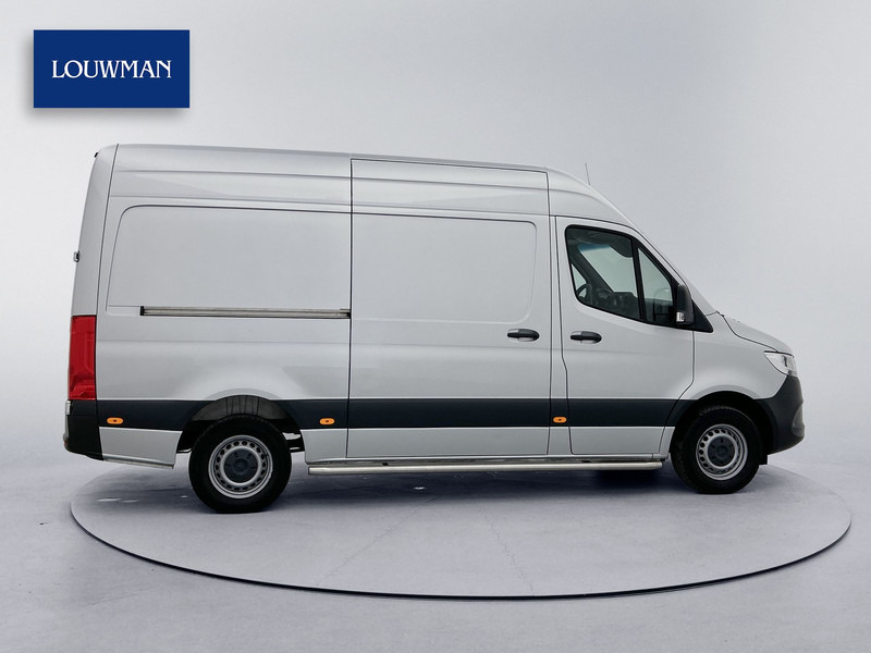 Mercedes-Benz Sprinter 316 2.2 CDI L2H2 Inrichting Navigatie Camera 220v omvormer Geveerde stoel - Βαν: φωτογραφία 4 Mercedes-Benz Sprinter 316 2.2 CDI L2H2 Inrichting Navigatie Camera 220v omvormer Geveerde stoel - Βαν: φωτογραφία 4