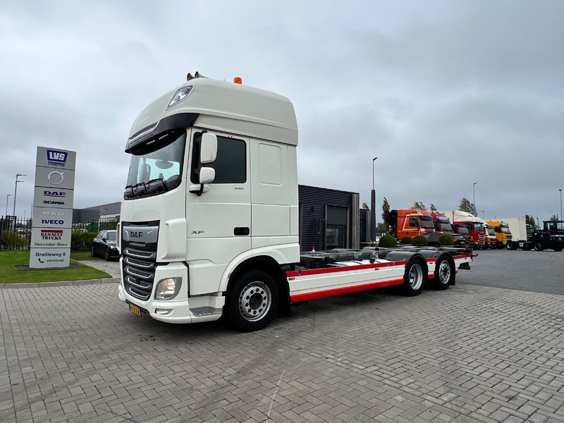DAF XF 450 SSC 6x2 BDF - Φορτηγό σασί: φωτογραφία 1 DAF XF 450 SSC 6x2 BDF - Φορτηγό σασί: φωτογραφία 1