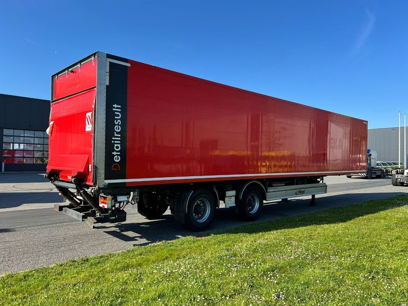 Fliegl SZS 350 Gesloten oplegger 2 Axle / / drum brakes - Επικαθήμενο κόφα: φωτογραφία 4 Fliegl SZS 350 Gesloten oplegger 2 Axle / / drum brakes - Επικαθήμενο κόφα: φωτογραφία 4