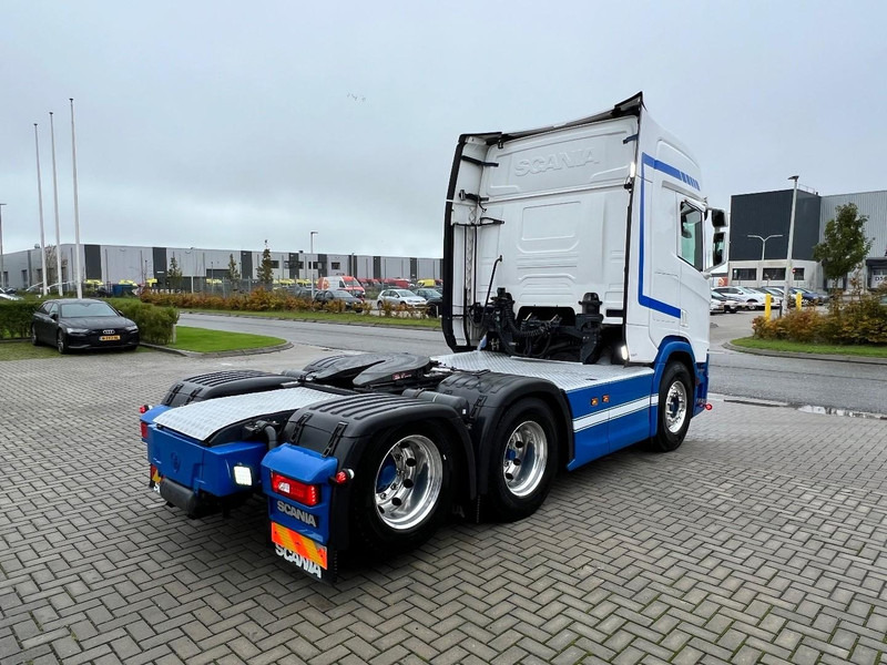 Scania R500 NGS 6x2 Trekker WB 2.95 / Retarder / 2x Tank / Special interior - Τράκτορας: φωτογραφία 5 Scania R500 NGS 6x2 Trekker WB 2.95 / Retarder / 2x Tank / Special interior - Τράκτορας: φωτογραφία 5