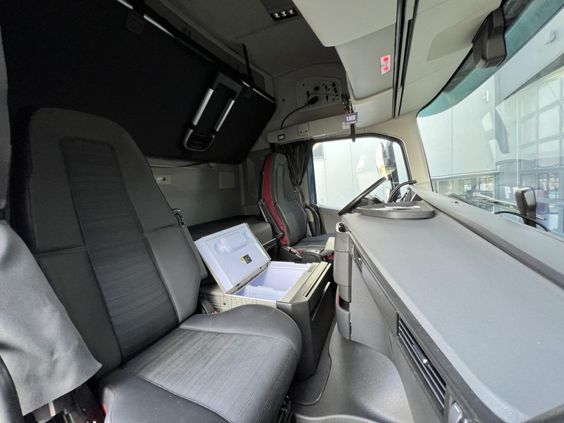 Τράκτορας Volvo FH 500 6x2 vla trekker Pusher / lift / 887500km: φωτογραφία 12 Τράκτορας Volvo FH 500 6x2 vla trekker Pusher / lift / 887500km: φωτογραφία 12