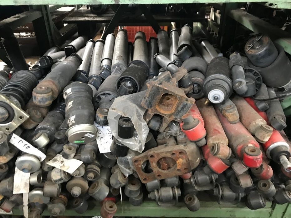 Amortizoare camion din dezmembrari - Αμορτισέρ για Φορτηγό: φωτογραφία 4 Amortizoare camion din dezmembrari - Αμορτισέρ για Φορτηγό: φωτογραφία 4
