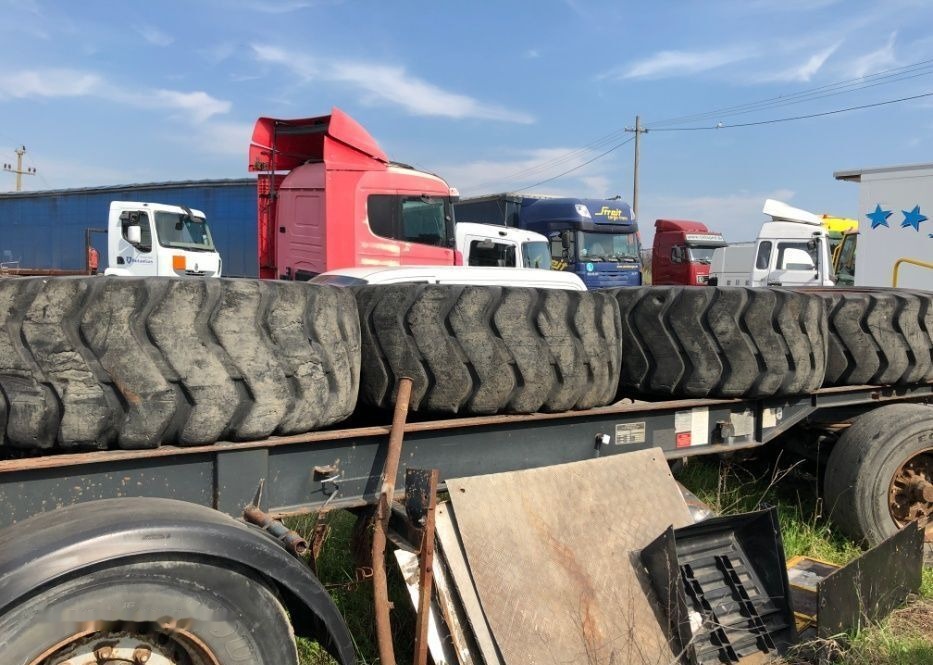 Anvelope Cu 24PR 4 BUC VOLA Incarcator VOLVO KOMATSU JCB - Πλήρης τροχός: φωτογραφία 4 Anvelope Cu 24PR 4 BUC VOLA Incarcator VOLVO KOMATSU JCB - Πλήρης τροχός: φωτογραφία 4