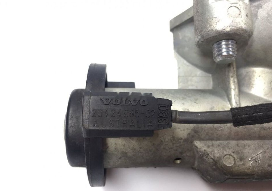 Butuc contact Switch Volvo FH12 truck - Ηλεκτρικό σύστημα για Φορτηγό: φωτογραφία 2 Butuc contact Switch Volvo FH12 truck - Ηλεκτρικό σύστημα για Φορτηγό: φωτογραφία 2