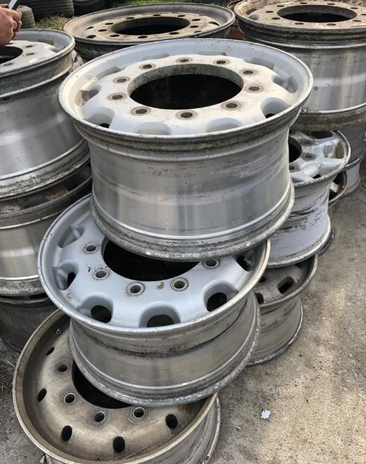 Janta semiremorca Krone Schmitz 22.5 din dezmembrari + alte mode - Ζάντα για Φορτηγό: φωτογραφία 3 Janta semiremorca Krone Schmitz 22.5 din dezmembrari + alte mode - Ζάντα για Φορτηγό: φωτογραφία 3