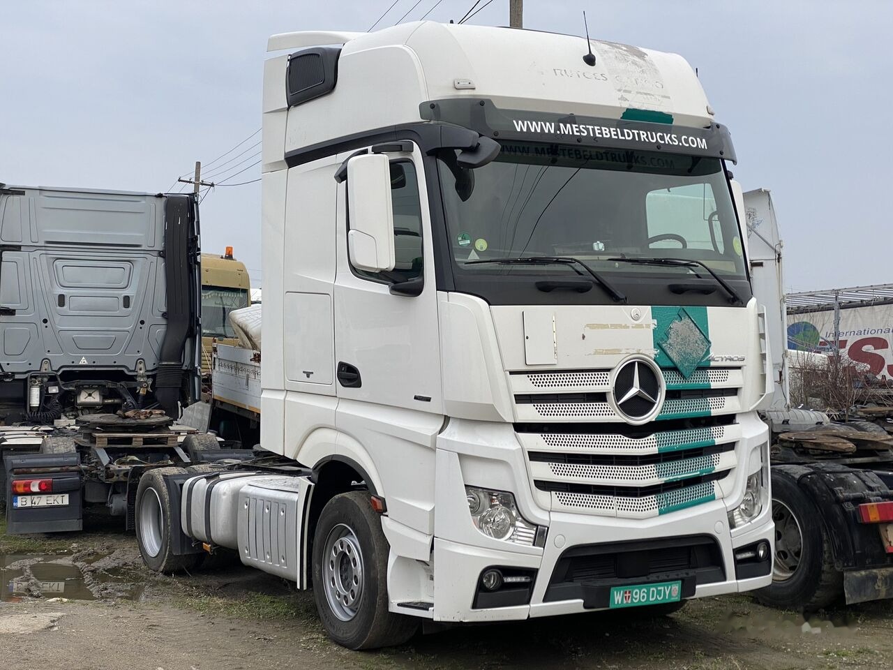 Mercedes-Benz Cap tractor MERCEDES-BENZ TOP Actros 1842 MP4 Klima MegaSpace - Τράκτορας: φωτογραφία 1 Mercedes-Benz Cap tractor MERCEDES-BENZ TOP Actros 1842 MP4 Klima MegaSpace - Τράκτορας: φωτογραφία 1