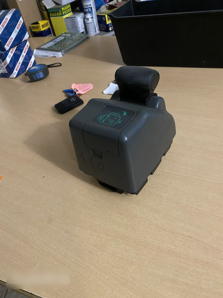 Mercedes-Benz Selector Lever Module, transmission shift , schimbator actros se truck - Λεβιές ταχύτητων για Φορτηγό: φωτογραφία 3 Mercedes-Benz Selector Lever Module, transmission shift , schimbator actros se truck - Λεβιές ταχύτητων για Φορτηγό: φωτογραφία 3