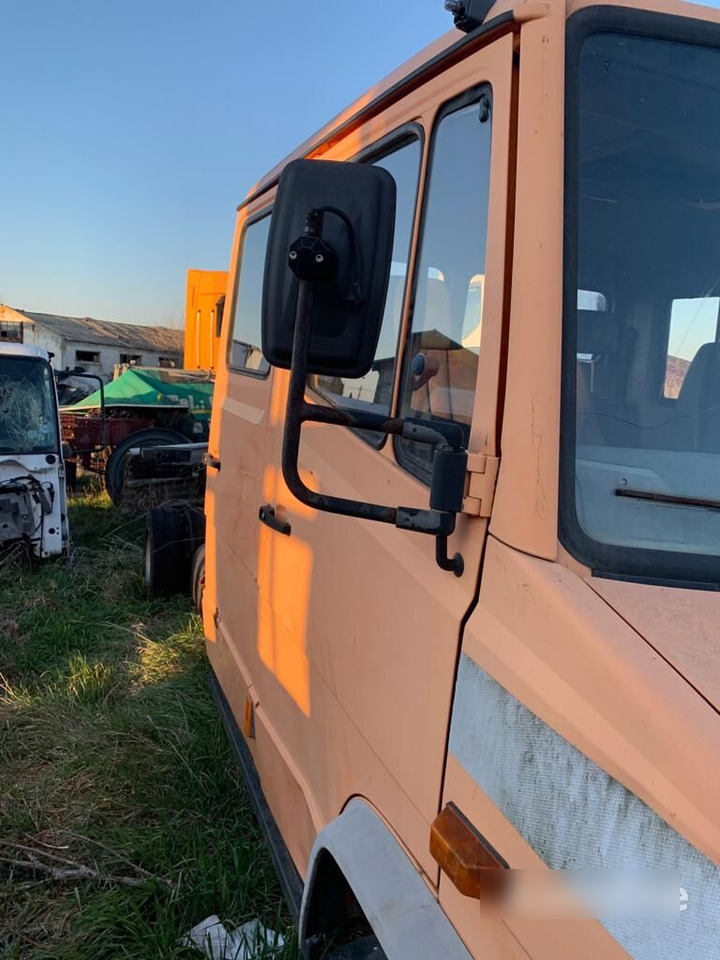Piese din dezmembrari Mercedes Benz Vario 612 614 615 812 814 815 Mercedes-Benz Vario - Ανταλλακτικό για Φορτηγό: φωτογραφία 5 Piese din dezmembrari Mercedes Benz Vario 612 614 615 812 814 815 Mercedes-Benz Vario - Ανταλλακτικό για Φορτηγό: φωτογραφία 5