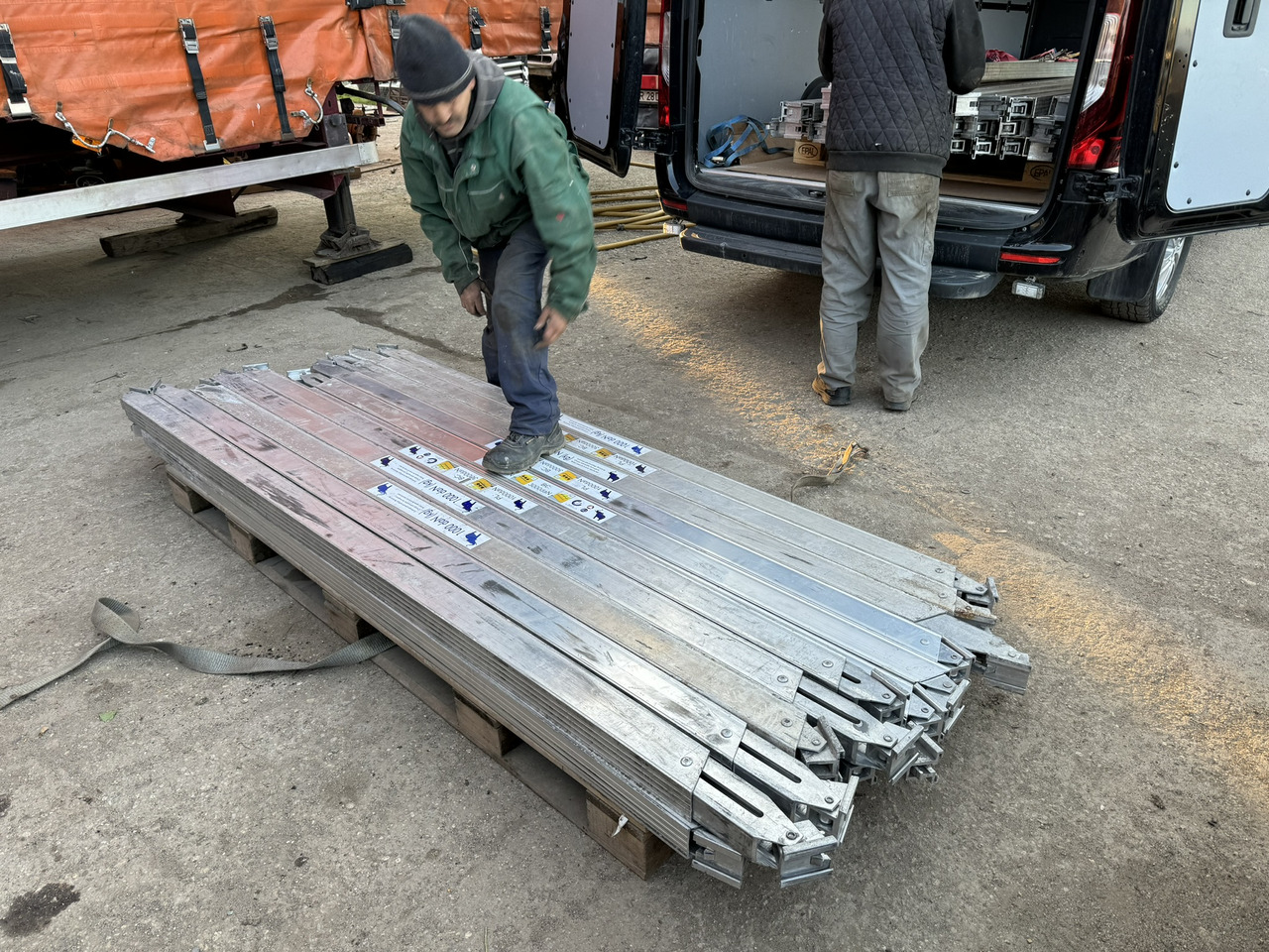 Schmitz Original Schmitz Bari Double Deck dube frigorifice 55 buc Dublu Deck - Γενικό ανταλλακτικό για Φορτηγό: φωτογραφία 4 Schmitz Original Schmitz Bari Double Deck dube frigorifice 55 buc Dublu Deck - Γενικό ανταλλακτικό για Φορτηγό: φωτογραφία 4