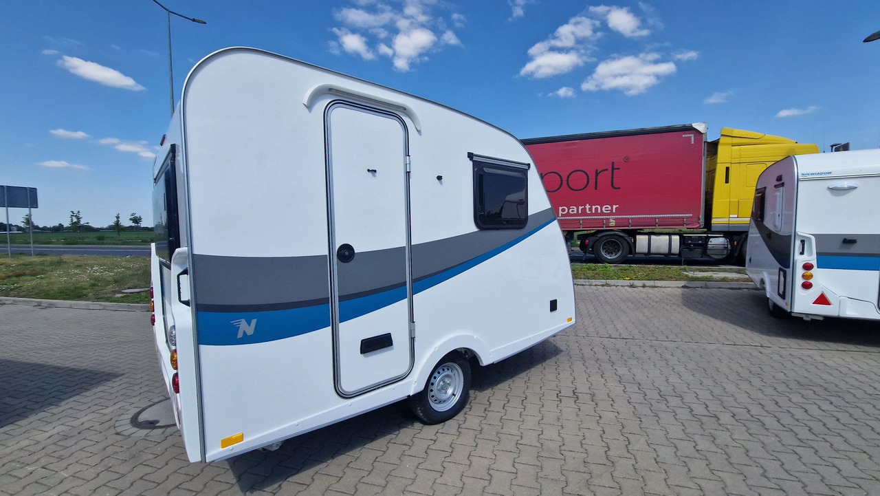 N-SPORT Niewiadów Kempingowa dla 3 osób DMC 750kg. - Ρυμουλκούμενο τροχόσπιτο: φωτογραφία 3 N-SPORT Niewiadów Kempingowa dla 3 osób DMC 750kg. - Ρυμουλκούμενο τροχόσπιτο: φωτογραφία 3