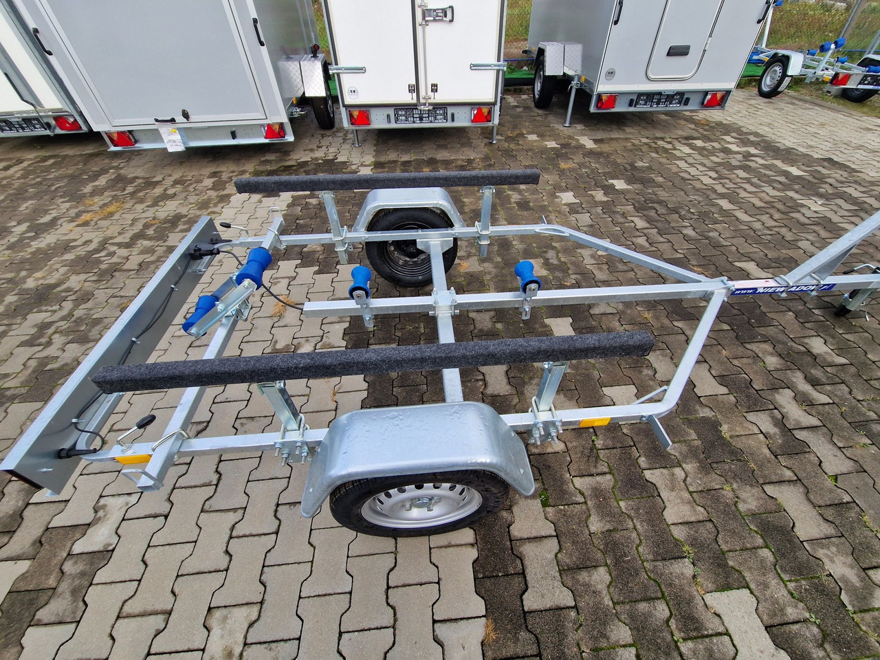 Nowa Przyczepa Podłodziowa ponton łódź 350 - 550cm Niewiadów P400 P415 - Ρυμούλκα αυτοκινητάμαξα: φωτογραφία 3 Nowa Przyczepa Podłodziowa ponton łódź 350 - 550cm Niewiadów P400 P415 - Ρυμούλκα αυτοκινητάμαξα: φωτογραφία 3