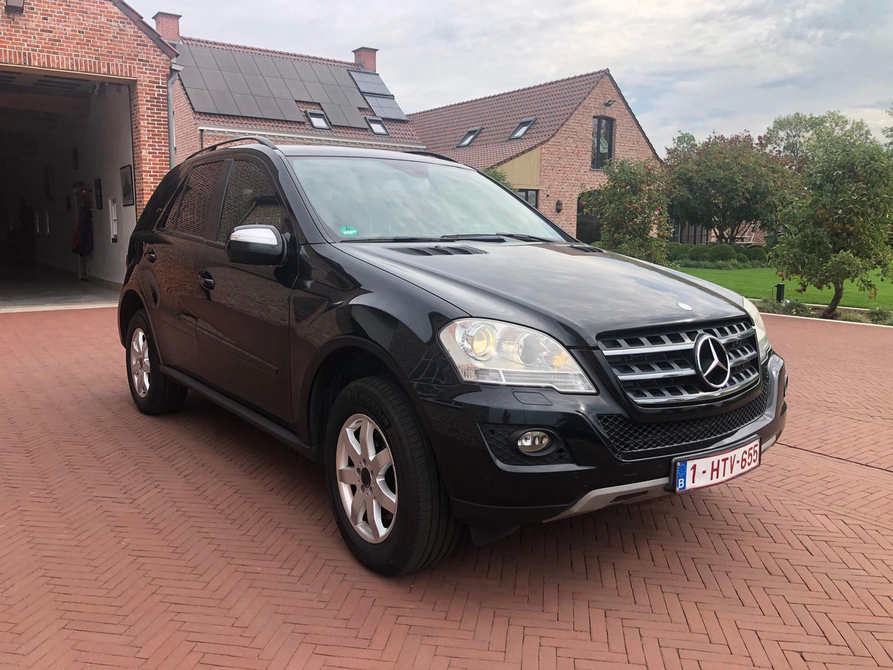 Mercedes ML 350 CDI - Αυτοκίνητο: φωτογραφία 2 Mercedes ML 350 CDI - Αυτοκίνητο: φωτογραφία 2
