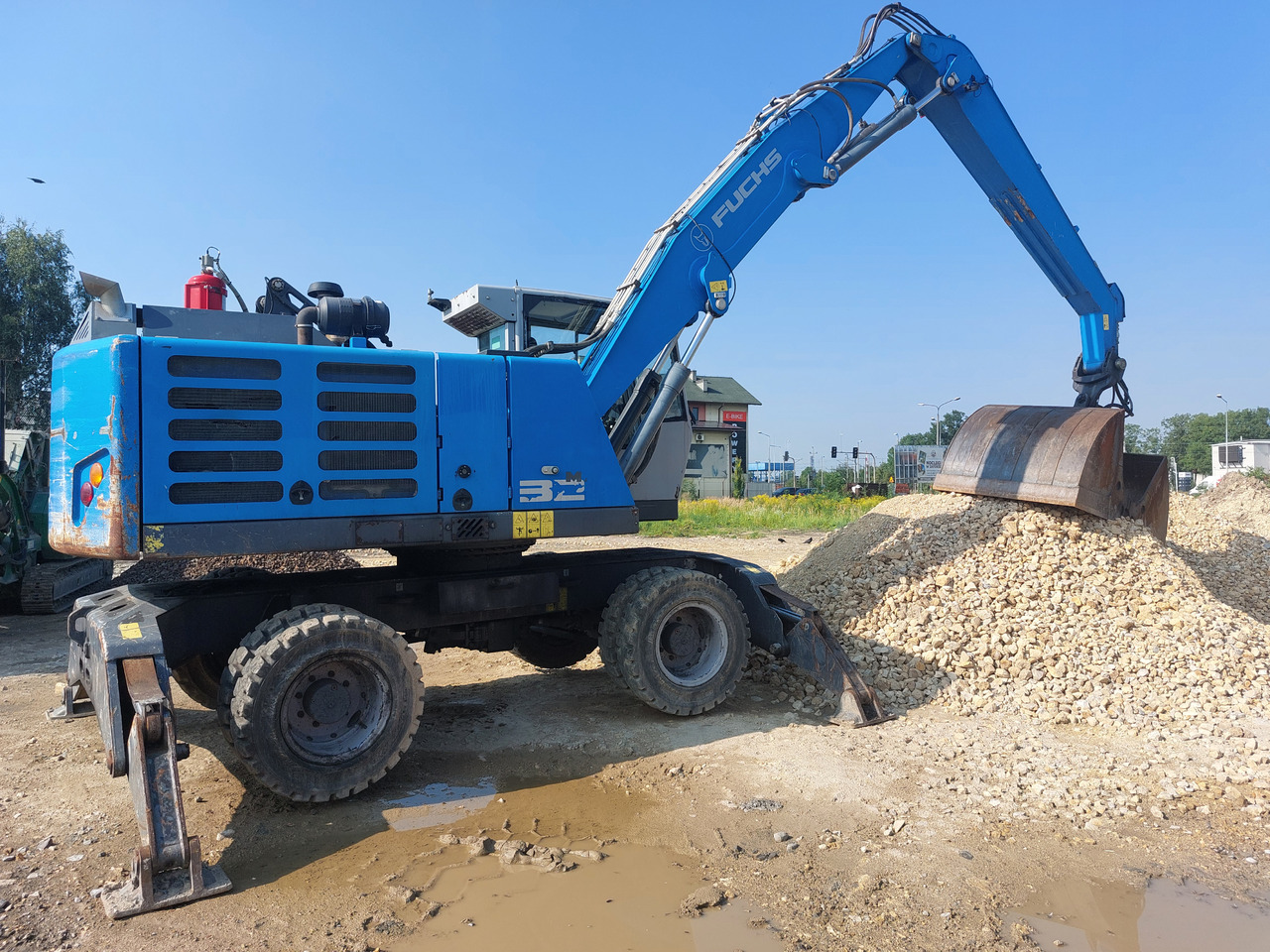 FUCHS MHL320 - Μηχάνημα Διαχείρισης Υλικών: φωτογραφία 3 FUCHS MHL320 - Μηχάνημα Διαχείρισης Υλικών: φωτογραφία 3