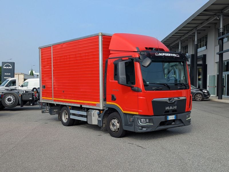 MAN TGL Cubo con pedana 7,5 tonn EURO6 MAN TGL 7,5 tonn EURO6 - Φορτηγό κόφα: φωτογραφία 1 MAN TGL Cubo con pedana 7,5 tonn EURO6 MAN TGL 7,5 tonn EURO6 - Φορτηγό κόφα: φωτογραφία 1