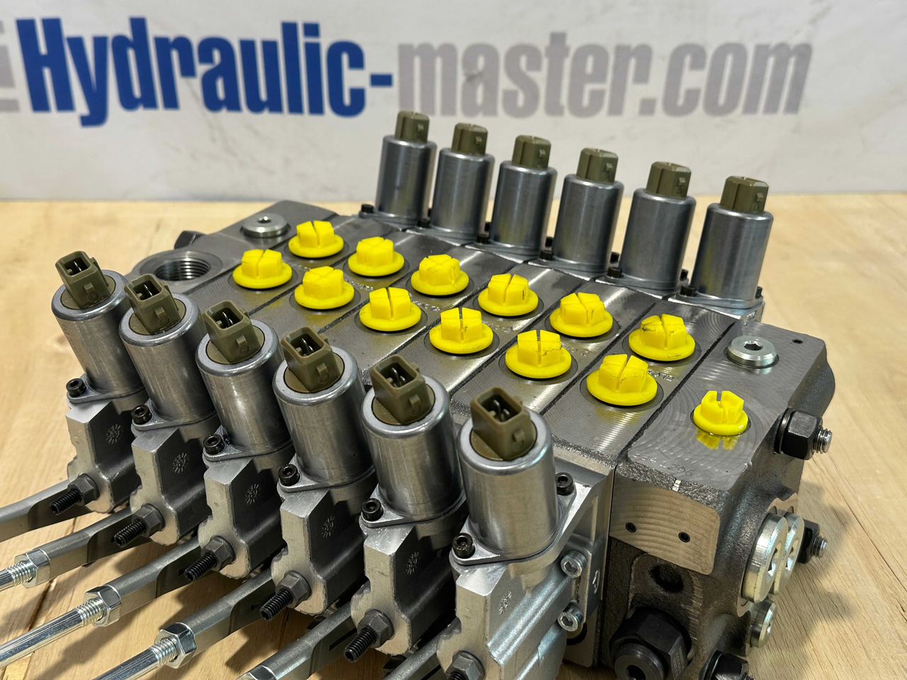 Set Scanreco RC400 with Walvoil DPX100 Komatsu Forest, Ponsse, Fassi, Palfinger - Δασική ρυμούλκα: φωτογραφία 5 Set Scanreco RC400 with Walvoil DPX100 Komatsu Forest, Ponsse, Fassi, Palfinger - Δασική ρυμούλκα: φωτογραφία 5