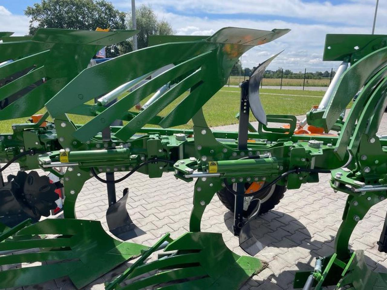 Καινούριο Άροτρο Amazone TERES 300 VS: φωτογραφία 6 Καινούριο Άροτρο Amazone TERES 300 VS: φωτογραφία 6