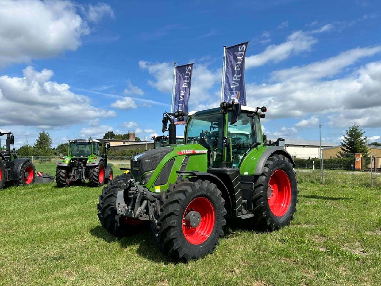 Fendt VARIO 724 GEN 6 PROFI+ SETTING 2 - Τρακτέρ: φωτογραφία 1 Fendt VARIO 724 GEN 6 PROFI+ SETTING 2 - Τρακτέρ: φωτογραφία 1