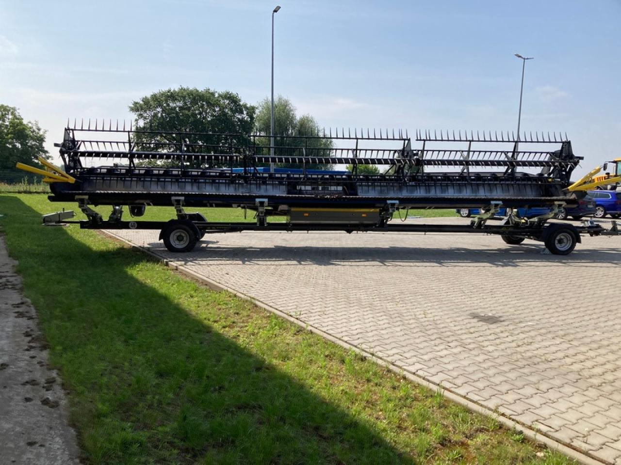 Geringhoff TRUFLEX RAZOR 40FT ZU FENDT IDEAL9 - Θεριζοαλωνιστική μηχανή - κεφαλή: φωτογραφία 3 Geringhoff TRUFLEX RAZOR 40FT ZU FENDT IDEAL9 - Θεριζοαλωνιστική μηχανή - κεφαλή: φωτογραφία 3