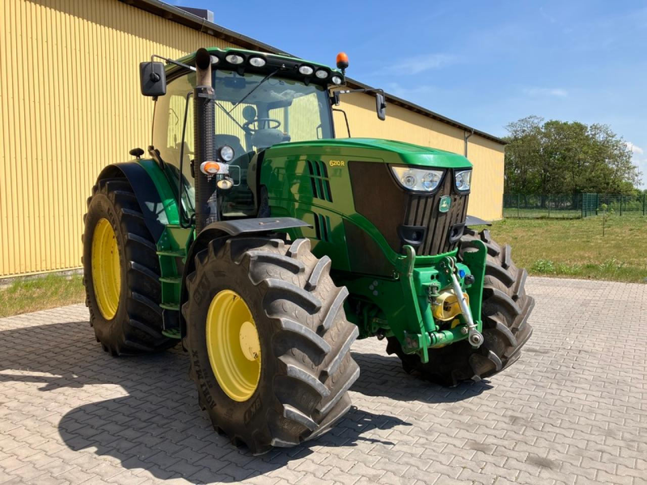John Deere 6210R AUTOPOWER - Τρακτέρ: φωτογραφία 4 John Deere 6210R AUTOPOWER - Τρακτέρ: φωτογραφία 4