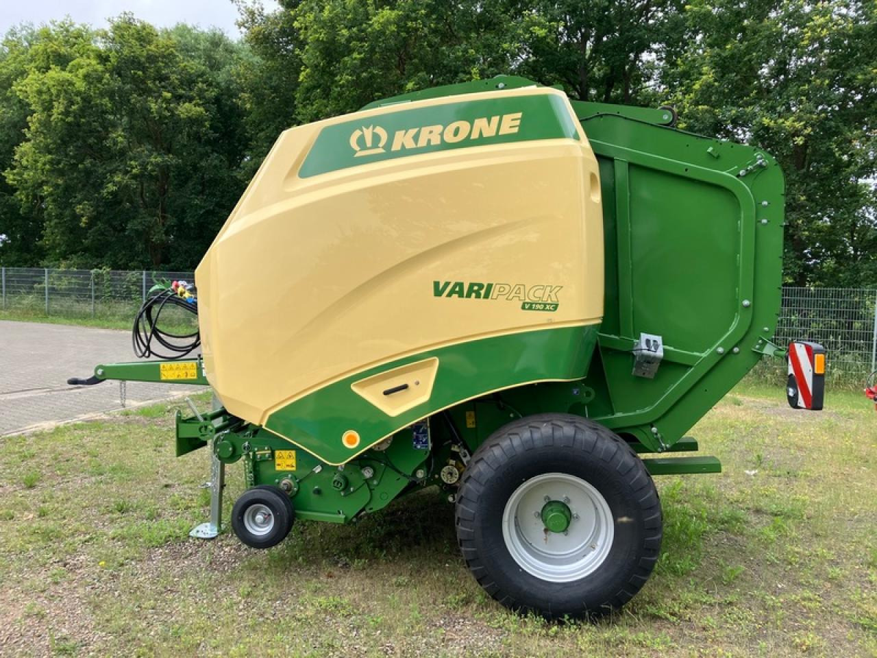 Krone VARIO PACK V 190 XC - Χορτοδετική μηχανή στρόγγυλης μπάλας: φωτογραφία 2 Krone VARIO PACK V 190 XC - Χορτοδετική μηχανή στρόγγυλης μπάλας: φωτογραφία 2