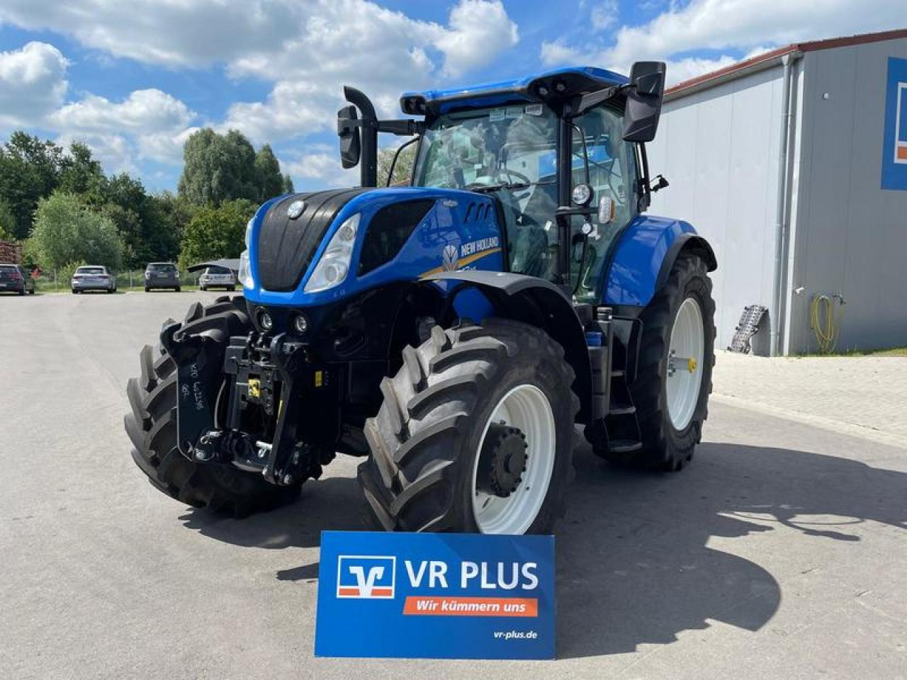 New Holland T 7.245 - Τρακτέρ: φωτογραφία 1 New Holland T 7.245 - Τρακτέρ: φωτογραφία 1