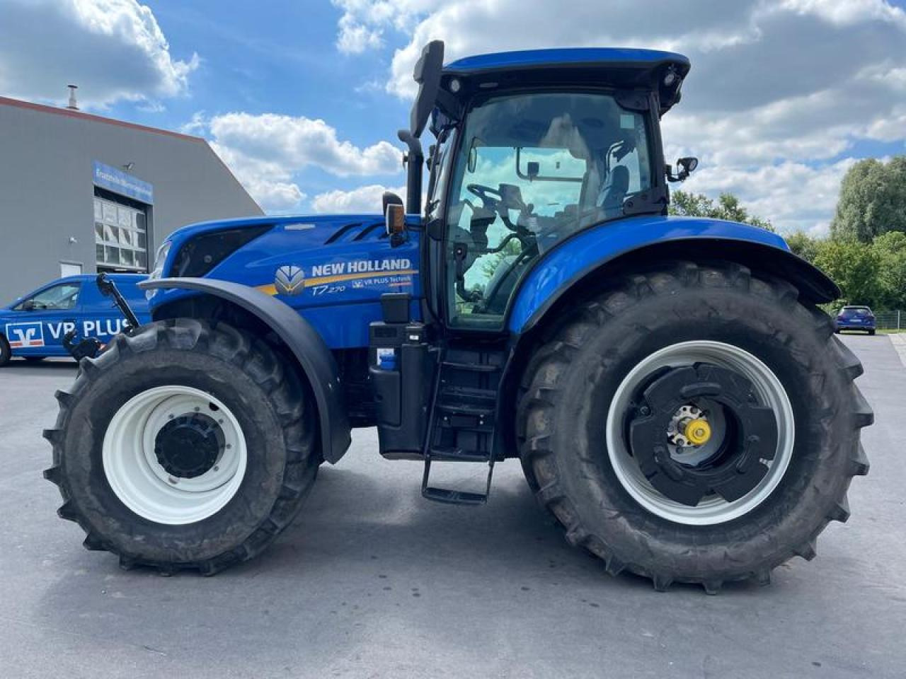 New Holland T 7.270 AUTOCOMMAND AKTION - Τρακτέρ: φωτογραφία 2 New Holland T 7.270 AUTOCOMMAND AKTION - Τρακτέρ: φωτογραφία 2