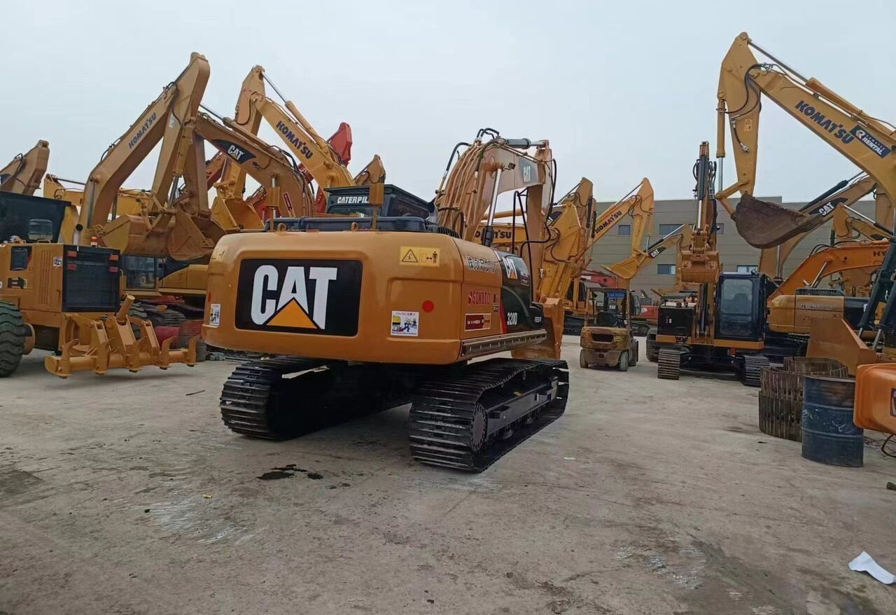 Caterpillar 320D - Τροχοφόρος εκσκαφέας: φωτογραφία 4 Caterpillar 320D - Τροχοφόρος εκσκαφέας: φωτογραφία 4