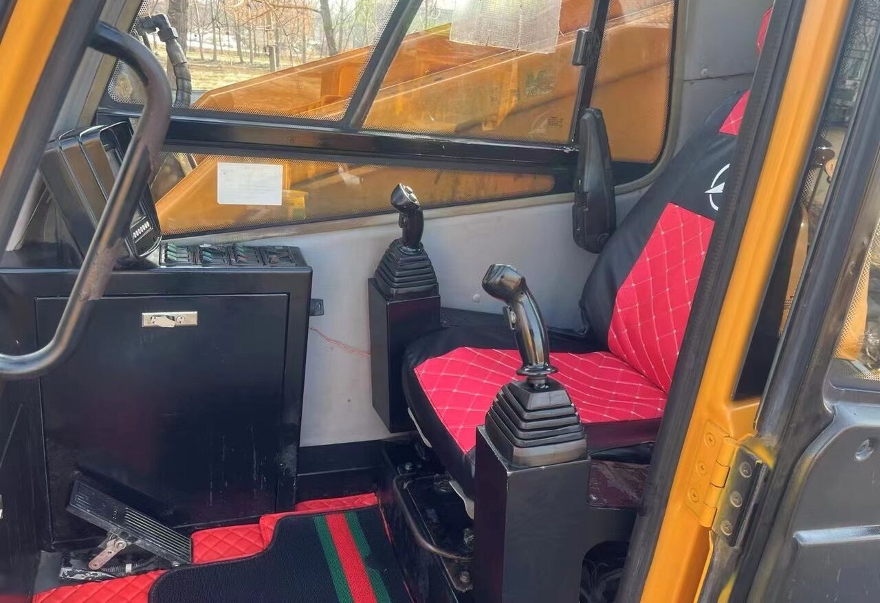 Sany STC1000 - Τηλεσκοπικός γερανός: φωτογραφία 4 Sany STC1000 - Τηλεσκοπικός γερανός: φωτογραφία 4