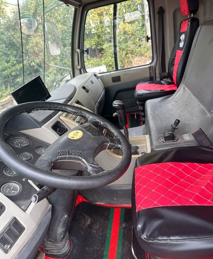 Zoomlion QY130V ZTC1300V ZTC1000V QY100V - Τηλεσκοπικός γερανός: φωτογραφία 5 Zoomlion QY130V ZTC1300V ZTC1000V QY100V - Τηλεσκοπικός γερανός: φωτογραφία 5