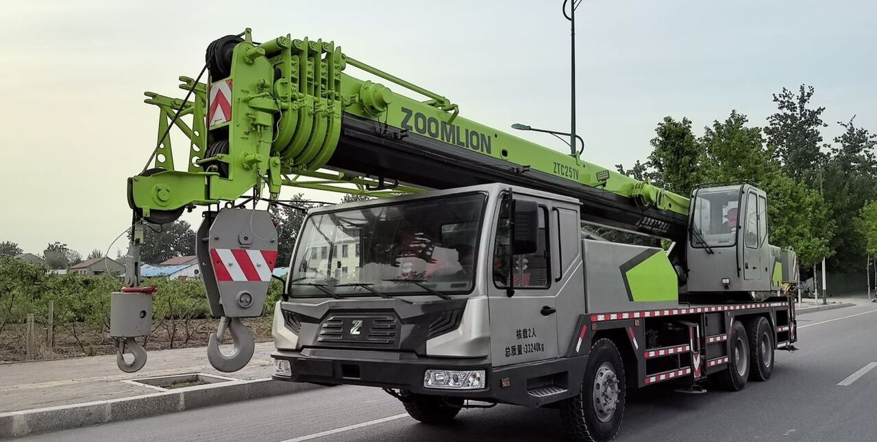 Zoomlion ZTC250 - Τηλεσκοπικός γερανός: φωτογραφία 5 Zoomlion ZTC250 - Τηλεσκοπικός γερανός: φωτογραφία 5