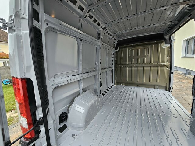 Καινούριο Βαν FIAT Ducato 35 Automatik L2H2 Voll-LED dig Cockpit...: φωτογραφία 28 Καινούριο Βαν FIAT Ducato 35 Automatik L2H2 Voll-LED dig Cockpit...: φωτογραφία 28