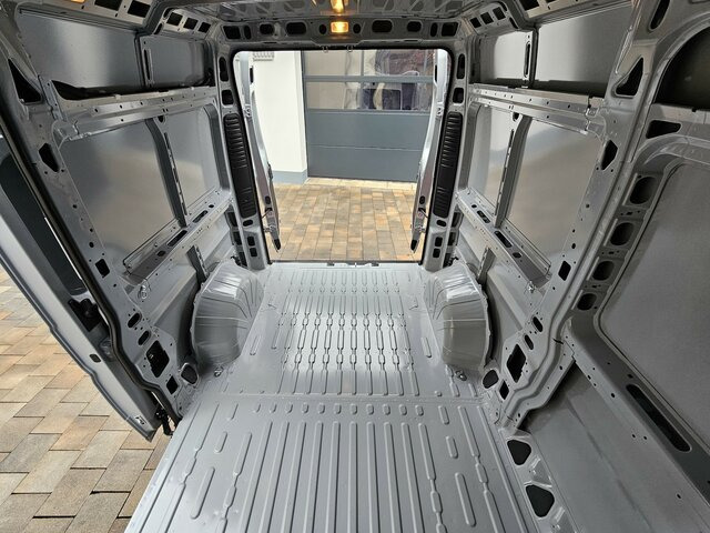 Καινούριο Βαν FIAT Ducato 35 Automatik L2H2 Voll-LED dig Cockpit...: φωτογραφία 31 Καινούριο Βαν FIAT Ducato 35 Automatik L2H2 Voll-LED dig Cockpit...: φωτογραφία 31