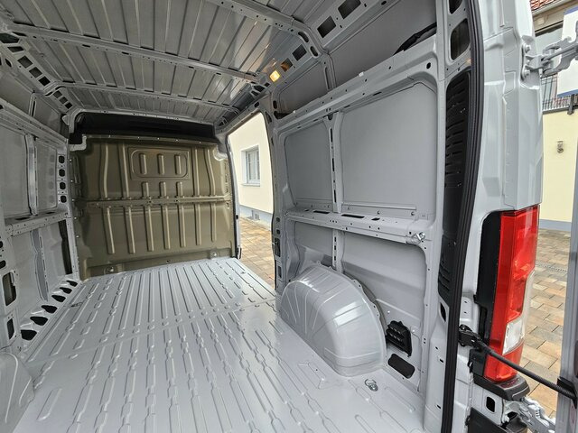 Καινούριο Βαν FIAT Ducato 35 Automatik L2H2 Voll-LED dig Cockpit...: φωτογραφία 29 Καινούριο Βαν FIAT Ducato 35 Automatik L2H2 Voll-LED dig Cockpit...: φωτογραφία 29