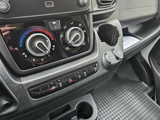 Βαν FIAT Ducato 35 L3H2 180PS 13m³ Voll-LED 260° CarPlay...: φωτογραφία 13 Βαν FIAT Ducato 35 L3H2 180PS 13m³ Voll-LED 260° CarPlay...: φωτογραφία 13