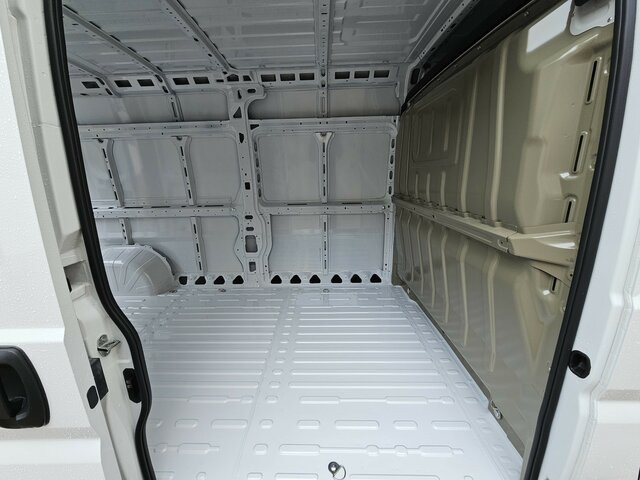 Βαν FIAT Ducato 35 L3H2 180PS 13m³ Voll-LED 260° CarPlay...: φωτογραφία 31 Βαν FIAT Ducato 35 L3H2 180PS 13m³ Voll-LED 260° CarPlay...: φωτογραφία 31