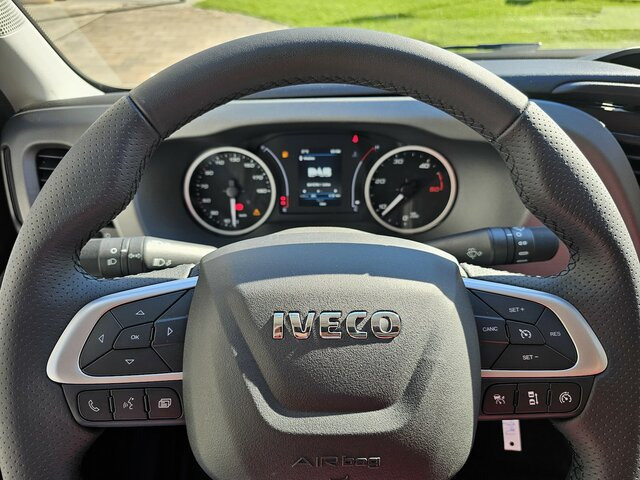 IVECO Daily 35S18 3.0 Koffer Voll-LED Navigation... - Επαγγελματικό αυτοκίνητο κόφα: φωτογραφία 5 IVECO Daily 35S18 3.0 Koffer Voll-LED Navigation... - Επαγγελματικό αυτοκίνητο κόφα: φωτογραφία 5