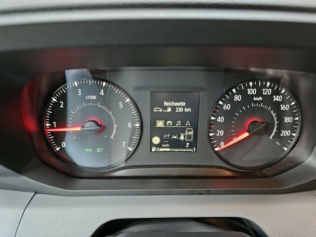 RENAULT Master L2H2 170 Neues Modell 10'' Navi Kamera - Βαν: φωτογραφία 5 RENAULT Master L2H2 170 Neues Modell 10'' Navi Kamera - Βαν: φωτογραφία 5