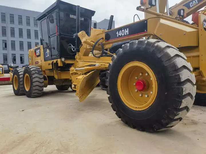Best price JAPAN made grader cat 140h motor grader second hand low prices hot selling - Γκρέιντερ: φωτογραφία 5 Best price JAPAN made grader cat 140h motor grader second hand low prices hot selling - Γκρέιντερ: φωτογραφία 5
